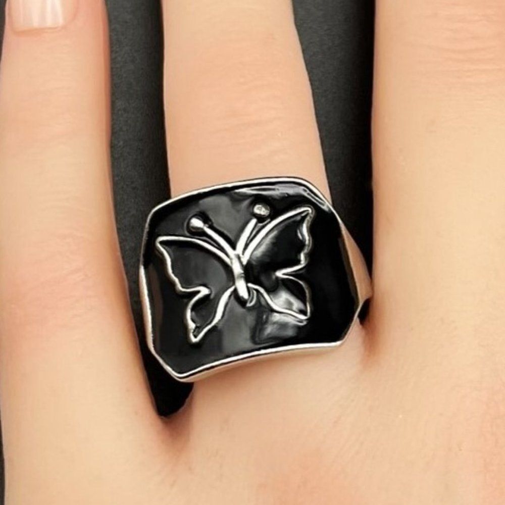925 Sterling Silver with Black Enamel Butterfly Statement Ring Size 10